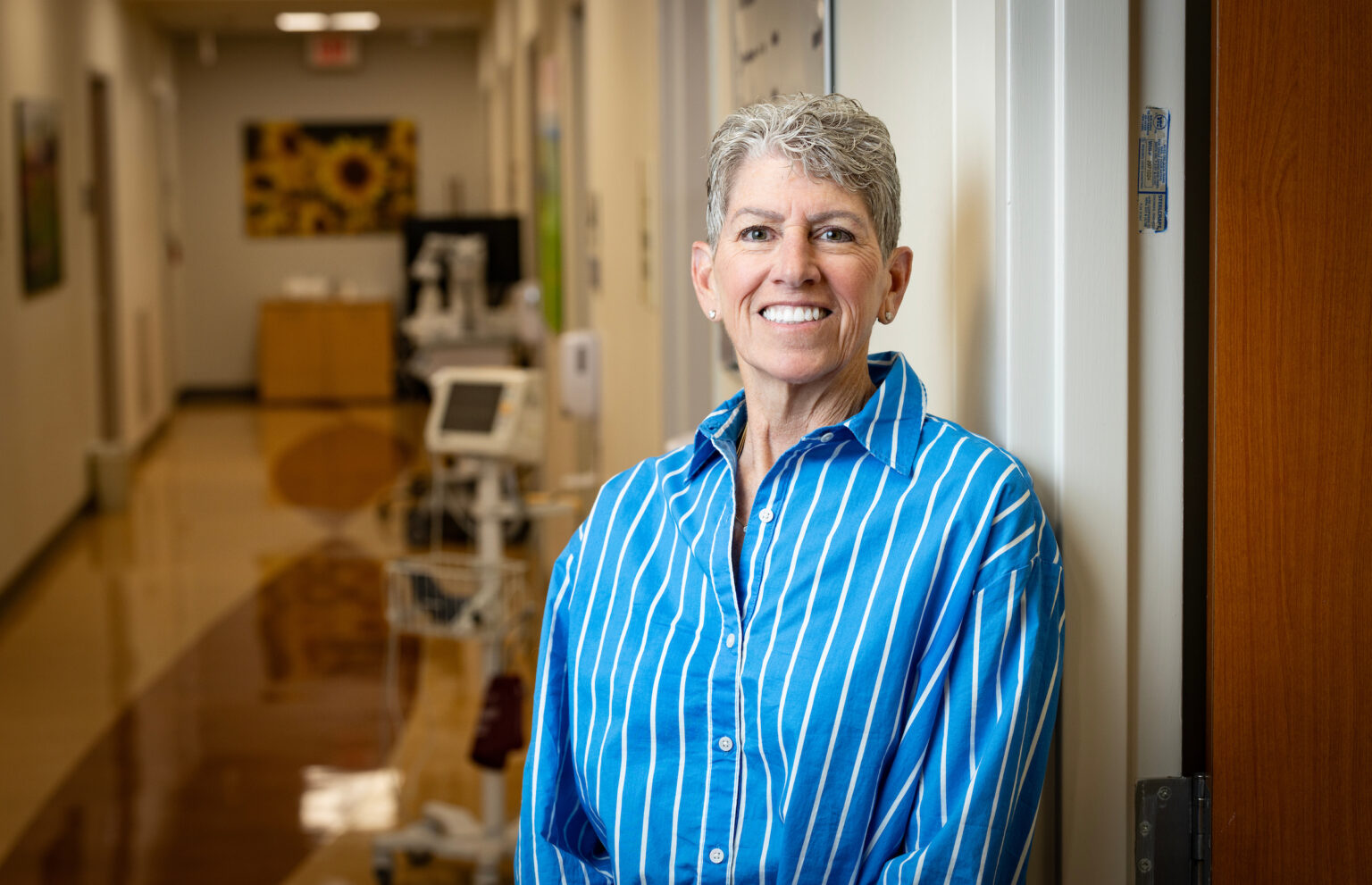 Resilient Stage 4 colon cancer patient discovers surgery option close to home  